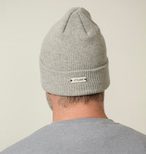 Load image into Gallery viewer, Cashmere Tuques JETELOVE Cashmere Tuques